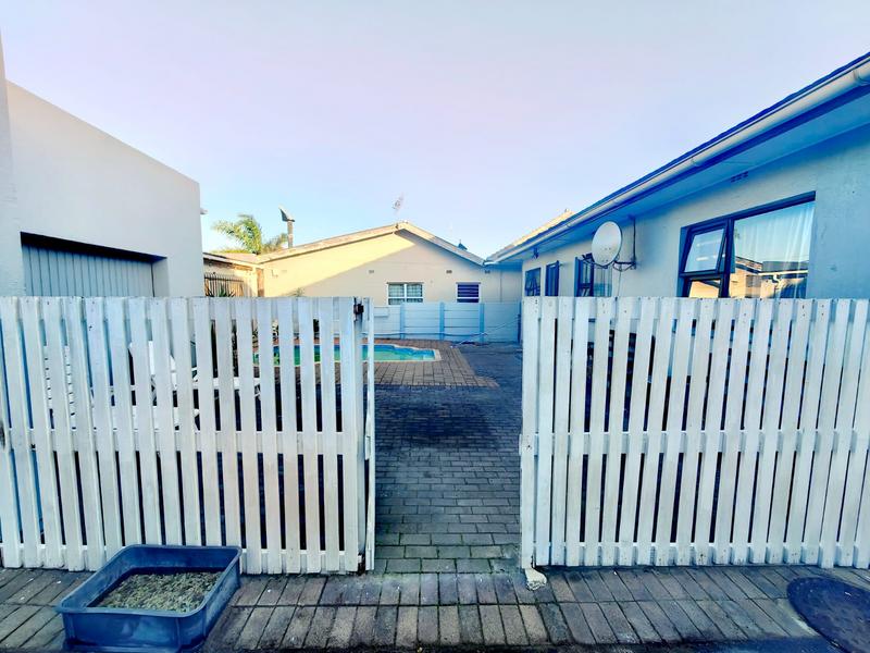 4 Bedroom Property for Sale in Churchill Estate Western Cape